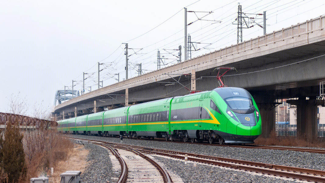 YJ277B C AC Three Phase Traction Motor Explosion Proof Feature 1430kW IE4 Efficiency 56Hz