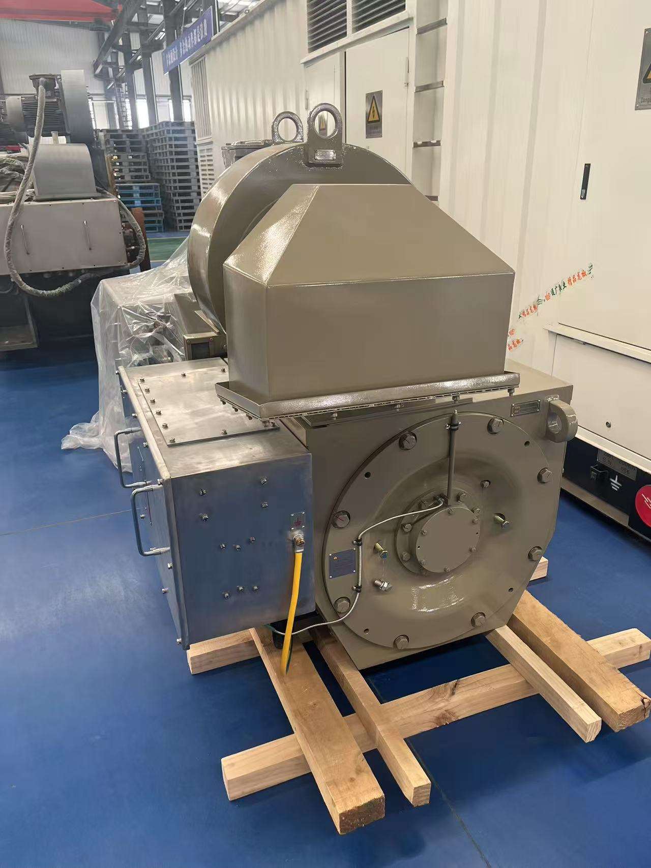 YJ13G2G5 AC Oilfield Drilling Motor 1200kW Russian Market High Efficiency Drilling Motor