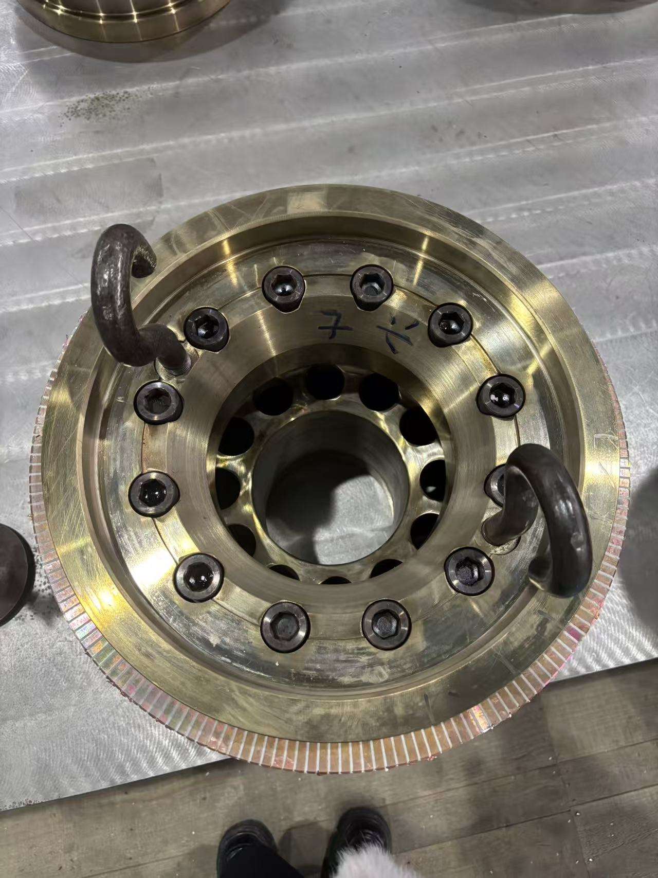 YJ13G2G5 AC Oilfield Drilling Motor 1200kW Russian Market High Efficiency Drilling Motor