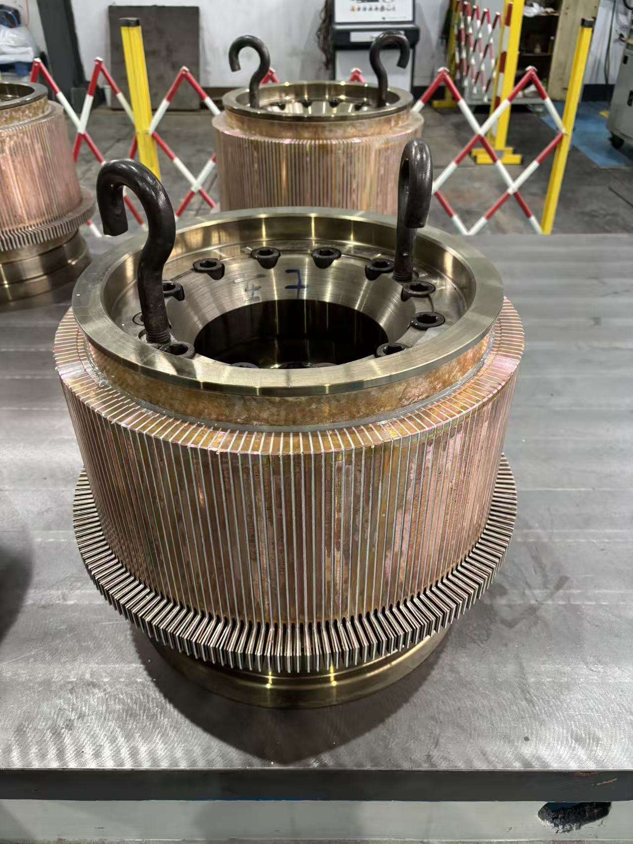 YJ117A Synchronous Main Auxiliary Generator 4480kW 6000HP Harmony Locomotive Use